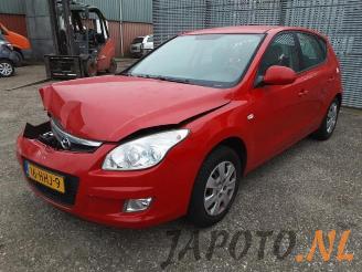 demontáž osobní automobily Hyundai I-30 i30 (FD), Hatchback, 2007 / 2011 1.4 CVVT 16V 2008/11