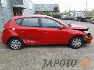 Hyundai I-30 i30 (FD), Hatchback, 2007 / 2011 1.4 CVVT 16V picture 15