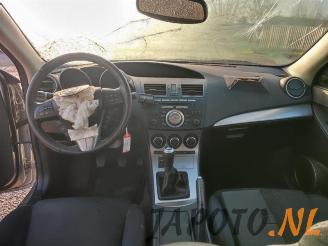 Mazda 3 3 (BL12/BLA2/BLB2), Sedan, 2008 / 2014 1.6i MZR 16V picture 13