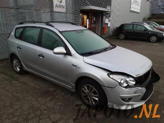 Hyundai I-30 i30 Crosswagon (WWH), Combi, 2007 / 2012 1.4 CVVT 16V picture 10