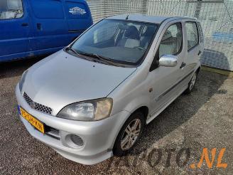 demontáž osobní automobily Daihatsu Young-rv YRV (M2), Hatchback, 2000 / 2006 1.0 12V DVVT STi 2006/1