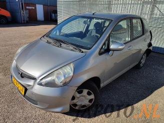 demontáž osobní automobily Honda Jazz Jazz (GD/GE2/GE3), Hatchback, 2002 / 2008 1.3 i-Dsi 2005/3