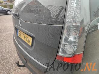 Mitsubishi Grandis Grandis (NA), MPV, 2004 / 2010 2.4 16V MIVEC picture 14