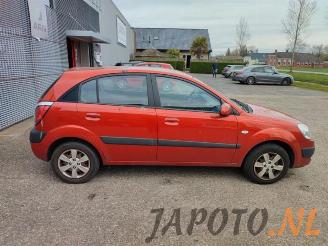 Kia Rio Rio II (DE), Hatchback, 2005 / 2011 1.4 16V picture 7
