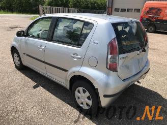 Subaru Justy Justy (M3), Hatchback 5-drs, 2007 / 2011 1.0 12V DVVT picture 3