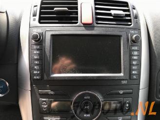 Toyota Auris Auris (E15), Hatchback, 2006 / 2012 1.8 16V HSD Full Hybrid picture 13