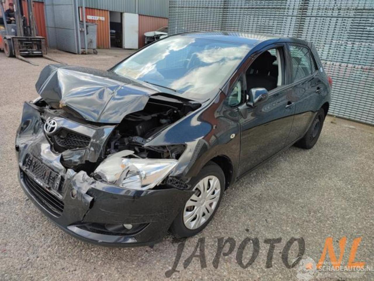 Toyota Auris Auris (E15), Hatchback, 2006 / 2012 1.6 Dual VVT-i 16V