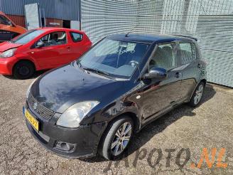 Coche siniestrado Suzuki Swift Swift (ZA/ZC/ZD1/2/3/9), Hatchback, 2005 / 2011 1.3 VVT 16V 2008/10