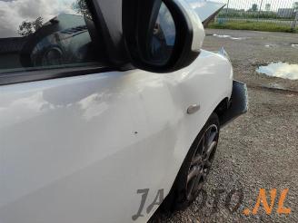 Mazda 2 2 (DE), Hatchback, 2007 / 2015 1.3 16V MZR picture 8