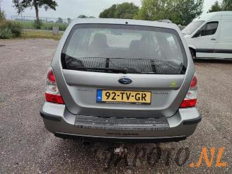 Subaru Forester Forester (SG), SUV, 2002 / 2008 2.0 16V X picture 4