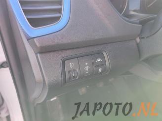 Hyundai I-20 i20 (GBB), Hatchback, 2014 / 2020 1.0 T-GDI 120 12V picture 12