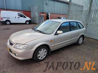 demontáž osobní automobily Mazda 323 323 Fastbreak (BJ14), Hatchback, 1998 / 2004 1.6 16V 2001/3