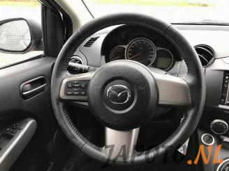 Mazda 2 2 (DE), Hatchback, 2007 / 2015 1.3 16V MZR picture 10