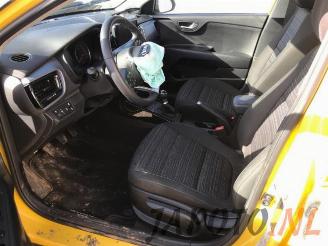 Kia Stonic Stonic (YB), SUV, 2017 1.2 MPI 16V picture 9