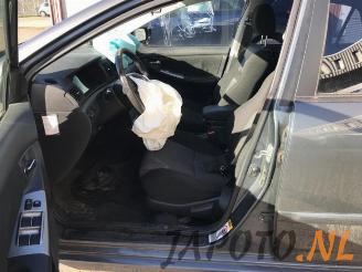 Toyota Corolla Corolla (E12), Hatchback, 2002 / 2007 1.6 16V VVT-i picture 8