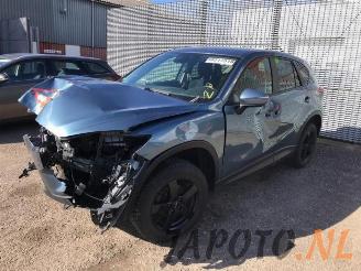 demontáž osobní automobily Mazda CX-5 CX-5 (KE,GH), SUV, 2011 2.2 SkyActiv-D 150 16V 2WD 2016/8