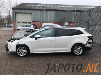 Suzuki Swace Swace, Combi 5-drs, 2020 1.8 16V Hybrid picture 2