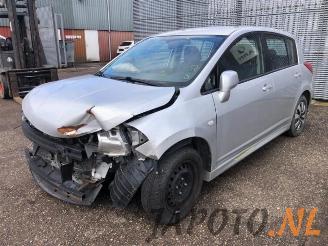 Auto da rottamare Nissan Tiida Tiida (C11X), Hatchback, 2007 / 2011 1.6 16V 2010/6
