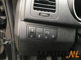 Kia Venga Venga, MPV, 2010 / 2019 1.6 CRDi VGT 16V picture 11