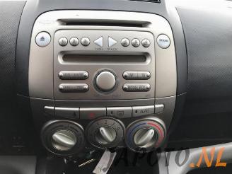 Daihatsu Sirion Sirion 2 (M3), Hatchback, 2005 1.3 16V DVVT picture 13