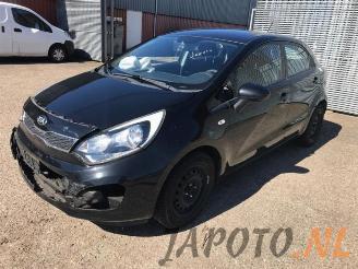 demontáž osobní automobily Kia Rio Rio III (UB), Hatchback, 2011 / 2017 1.2 CVVT 16V 2014/2