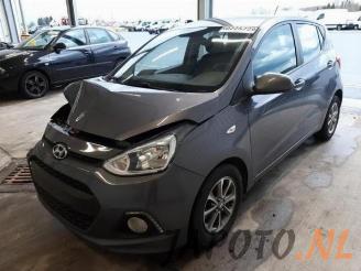 Salvage car Hyundai I-10 i10 (B5), Hatchback, 2013 / 2019 1.0 12V 2015/6