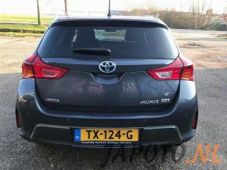 Toyota Auris Auris (E18), Hatchback 5-drs, 2012 / 2019 1.8 16V Hybrid picture 4
