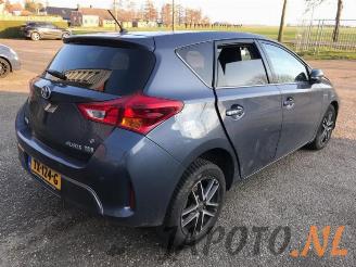 Toyota Auris Auris (E18), Hatchback 5-drs, 2012 / 2019 1.8 16V Hybrid picture 5