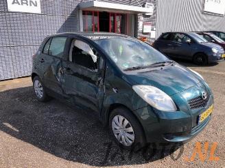 Toyota Yaris Yaris II (P9), Hatchback, 2005 / 2014 1.3 16V VVT-i picture 7