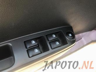 Chevrolet Spark Spark (M300), Hatchback, 2010 1.2 16V picture 10