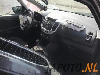 Kia Venga Venga, MPV, 2010 / 2019 1.4 CVVT 16V picture 9