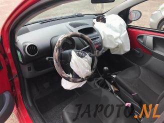 Toyota Aygo Aygo (B10), Hatchback, 2005 / 2014 1.0 12V VVT-i picture 9