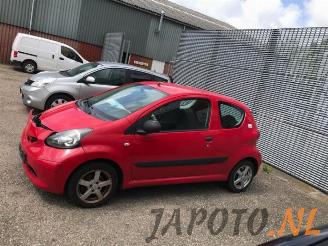 Toyota Aygo Aygo (B10), Hatchback, 2005 / 2014 1.0 12V VVT-i picture 2