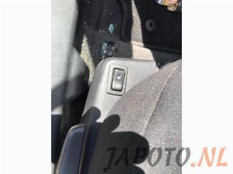 Mazda 2 2 (DE), Hatchback, 2007 / 2015 1.3 16V S-VT High Power picture 11