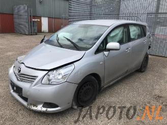 demontáž osobní automobily Toyota Verso Verso, MPV, 2009 / 2018 2.0 16V D-4D-F 2009/10