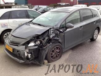 demontáž osobní automobily Toyota Prius Prius Plus (ZVW4), MPV, 2011 1.8 Hybrid 16V 2012/10