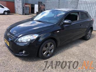 disassembly passenger cars Kia Pro cee d Pro cee'd (EDB3), Hatchback 3-drs, 2008 / 2012 1.4 CVVT 16V 2010/8