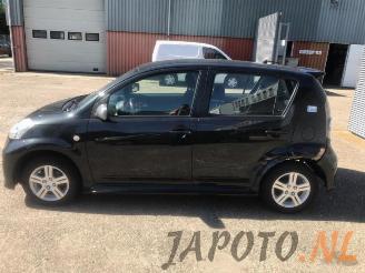 Daihatsu Sirion Sirion 2 (M3), Hatchback, 2005 1.3 16V DVVT picture 2