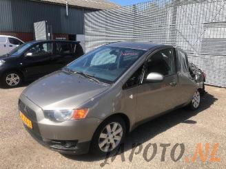 Sloopauto Mitsubishi Colt Colt (Z2/Z3), Hatchback, 2004 / 2012 1.3 16V 2009/8