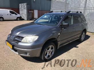 demontáž osobní automobily Mitsubishi Outlander Outlander (CU), SUV, 2001 / 2007 2.0 16V 4x2 2007/10