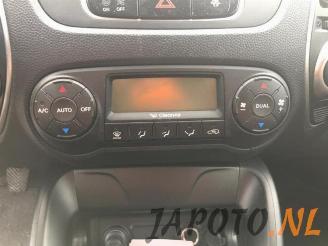 Hyundai Ix35 iX35 (LM), SUV, 2009 / 2015 2.0 16V picture 16