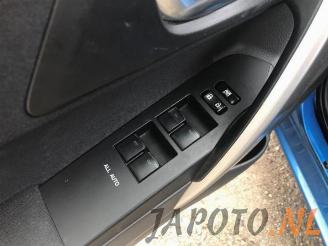 Toyota Auris Auris (E18), Hatchback 5-drs, 2012 / 2019 1.8 16V Hybrid picture 10