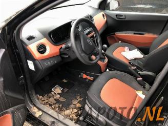 Hyundai I-10 i10 (B5), Hatchback, 2013 / 2019 1.0 12V picture 9