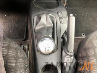 Toyota iQ iQ, Hatchback 3-drs, 2009 / 2015 1.0 12V VVT-i picture 14