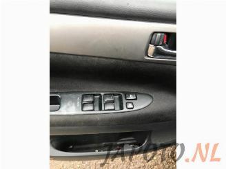 Toyota Avensis-verso Avensis Verso (M20), MPV, 2001 / 2005 2.0 16V VVT-i D-4 picture 18