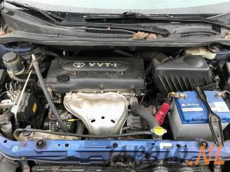 Toyota Avensis-verso Avensis Verso (M20), MPV, 2001 / 2005 2.0 16V VVT-i D-4 picture 19