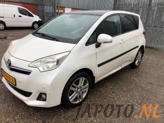demontáž osobní automobily Toyota Verso S Verso S, MPV, 2010 / 2016 1.33 16V Dual VVT-I 2011/8