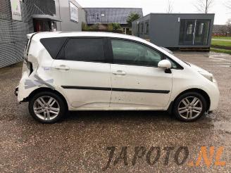 Toyota Verso S Verso S, MPV, 2010 / 2016 1.33 16V Dual VVT-I picture 6