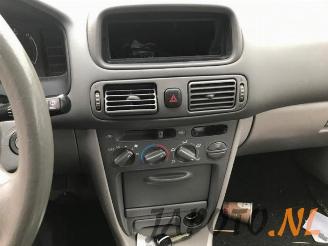 Toyota Corolla Corolla (E11), Hatchback, 1997 / 2000 1.6 16V picture 11