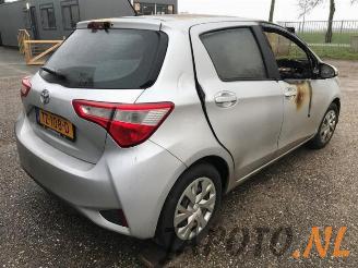 Toyota Yaris Yaris III (P13), Hatchback, 2010 / 2020 1.5 16V Dual VVT-iE picture 5